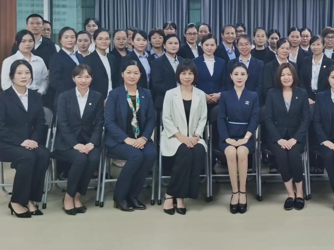 保險行業《商務禮儀》培訓 從產品到服務，從服務到禮儀服務的演進路徑